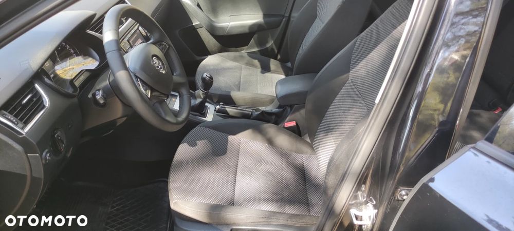 Skoda Octavia 1.4 TSI Ambition - 8