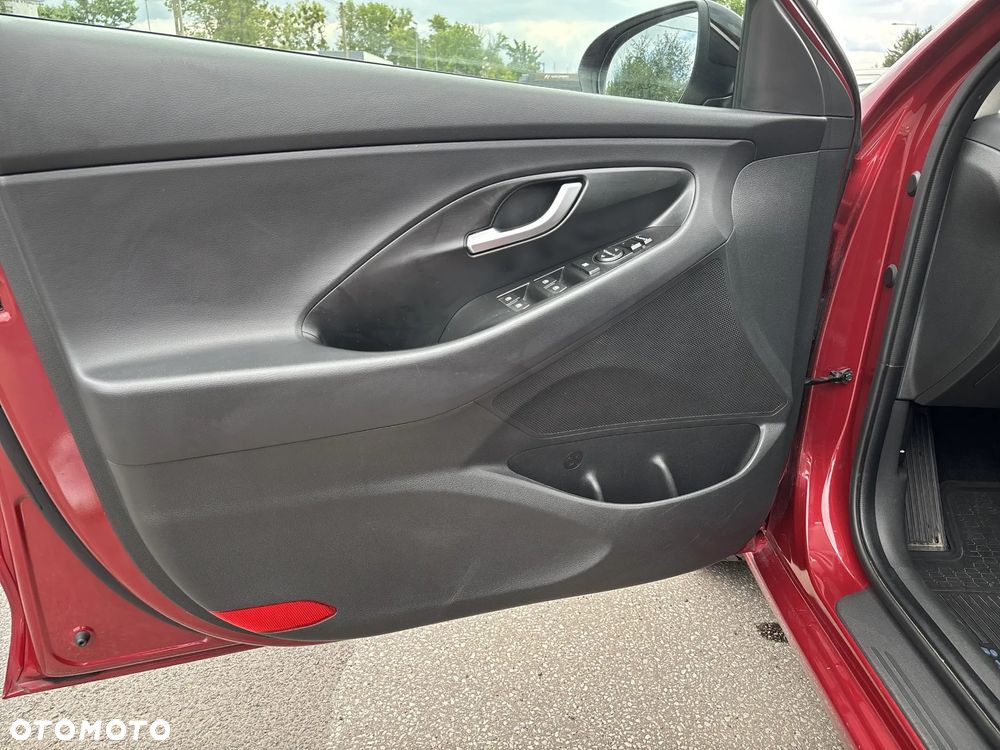 Hyundai i30 1.0 T-GDI Smart DCT - 10