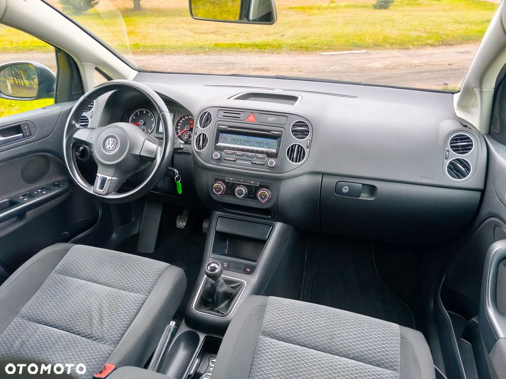 Volkswagen Golf Plus - 30