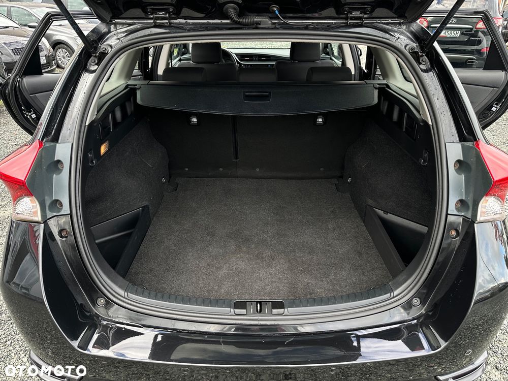 Toyota Auris 1.6 Dynamic - 19