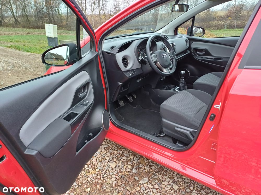 Toyota Yaris - 31