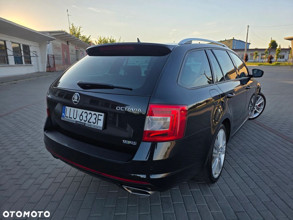 Skoda Octavia 2.0 TDI RS DSG - 5
