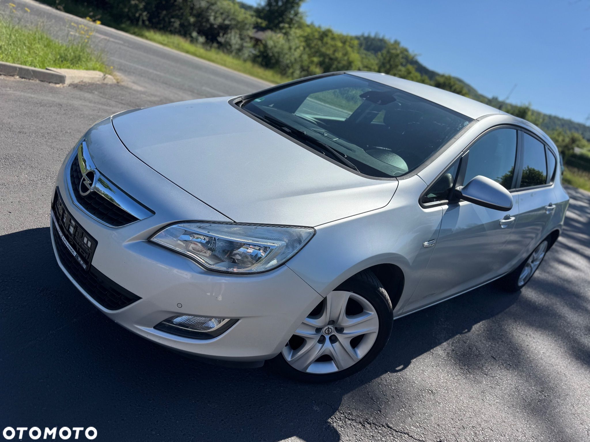 Opel Astra 1.4 Turbo Cosmo - 1