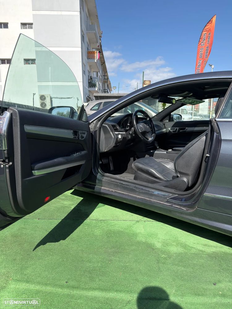 Mercedes-Benz E 350 CDi Avantgarde BlueEfficiency Auto - 12