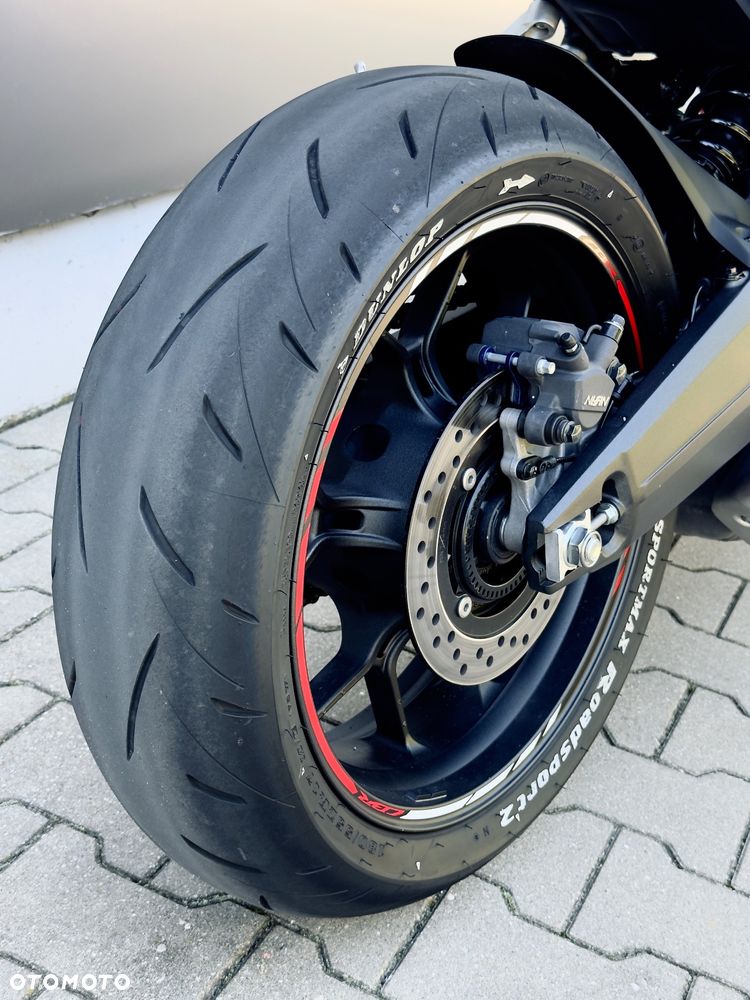 Honda CBR - 10