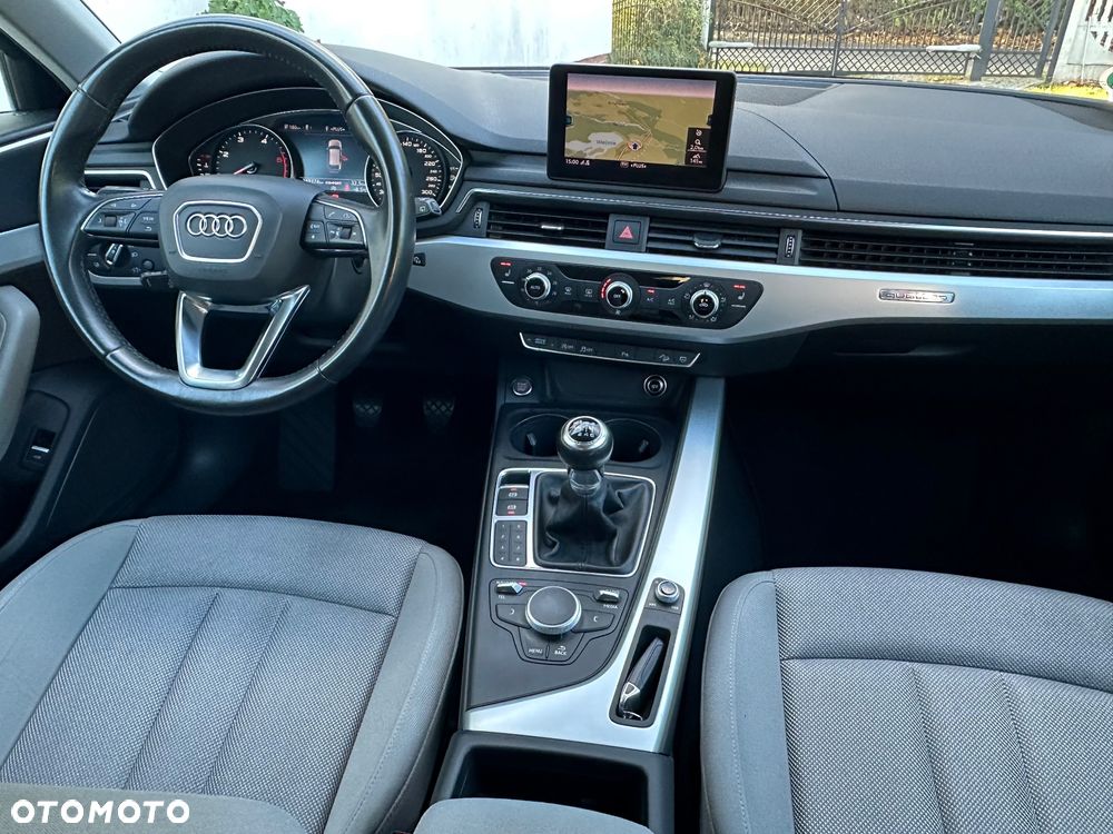 Audi A4 Allroad 2.0 TDI Quattro - 12