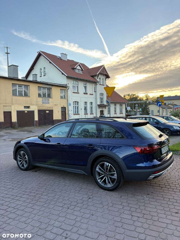 Audi A4 Allroad - 14