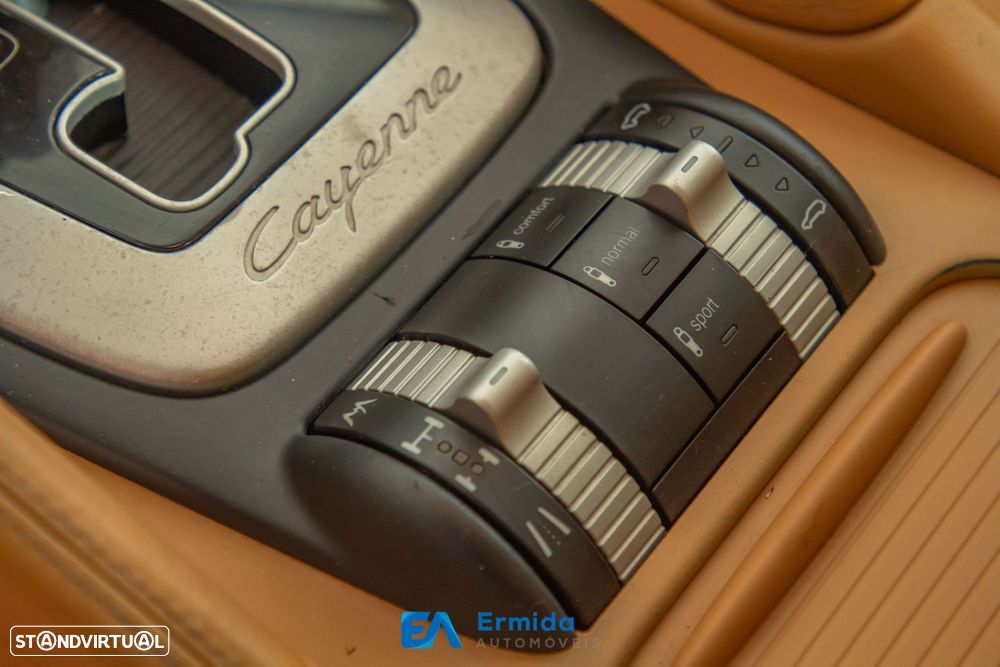 Porsche Cayenne Tiptronic - 29