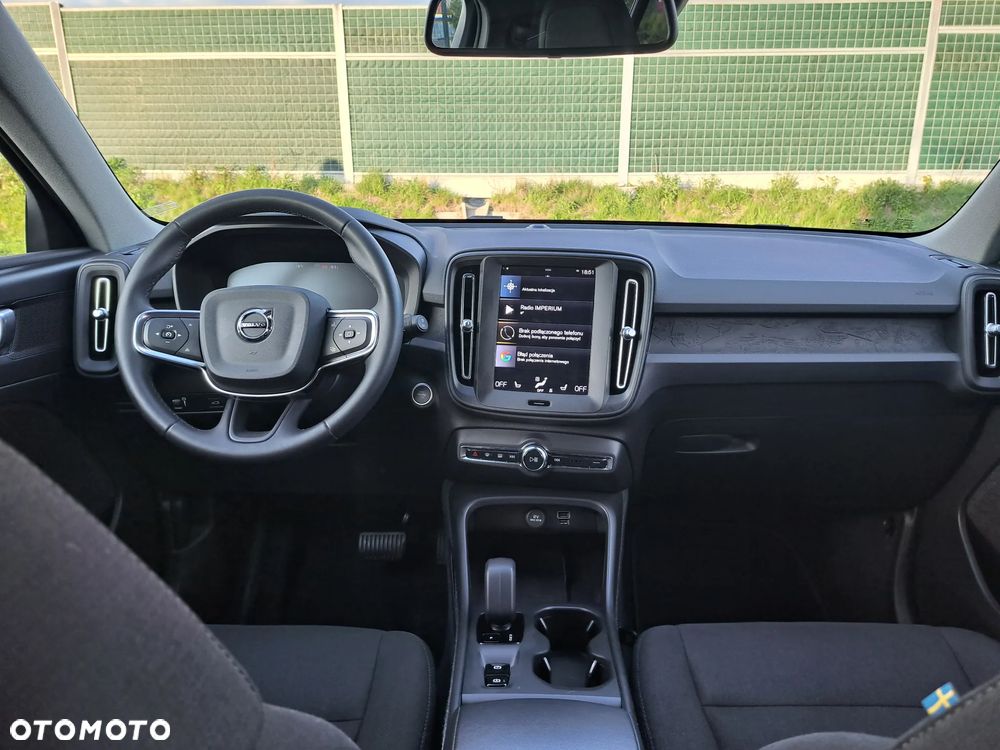 Volvo XC 40 T2 Essential - 18