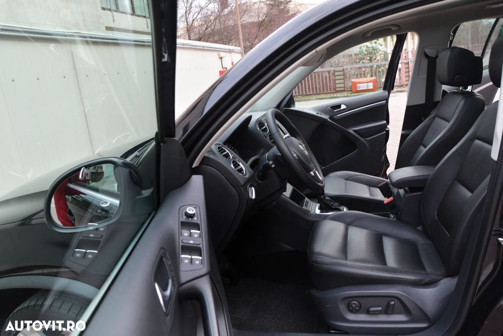 Volkswagen Tiguan - 12