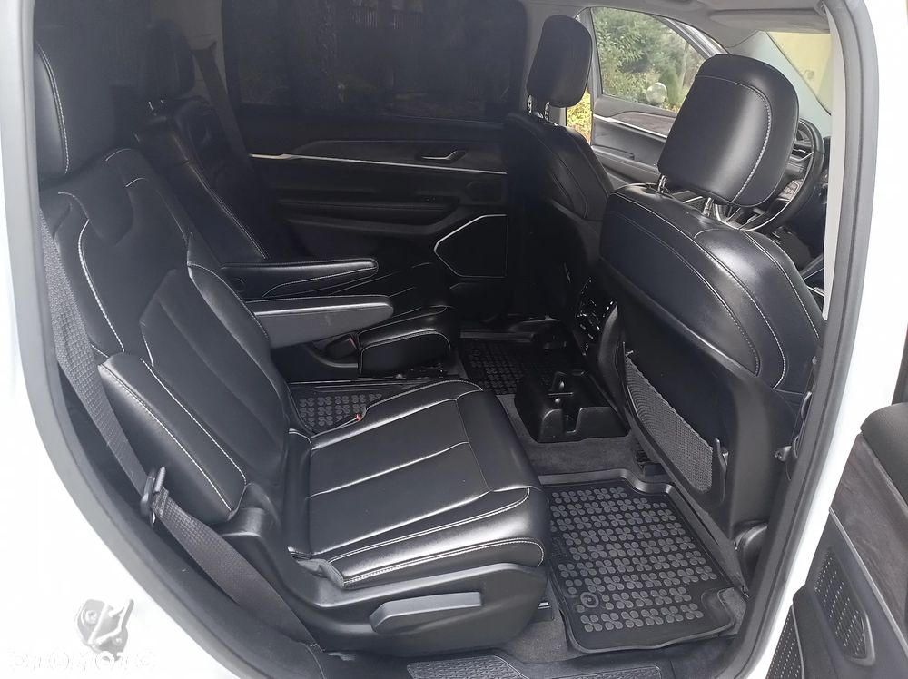 Jeep Grand Cherokee 3.6 V6 Summit - 13