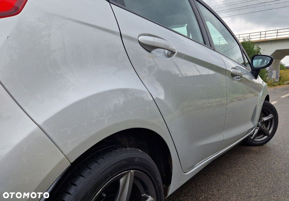 Ford Fiesta - 16