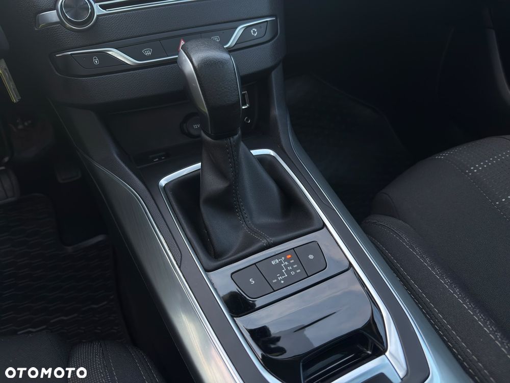 Peugeot 308 BlueHDi FAP 150 EAT6 Stop & Start Allure - 21