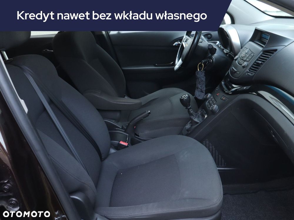 Chevrolet Orlando - 11