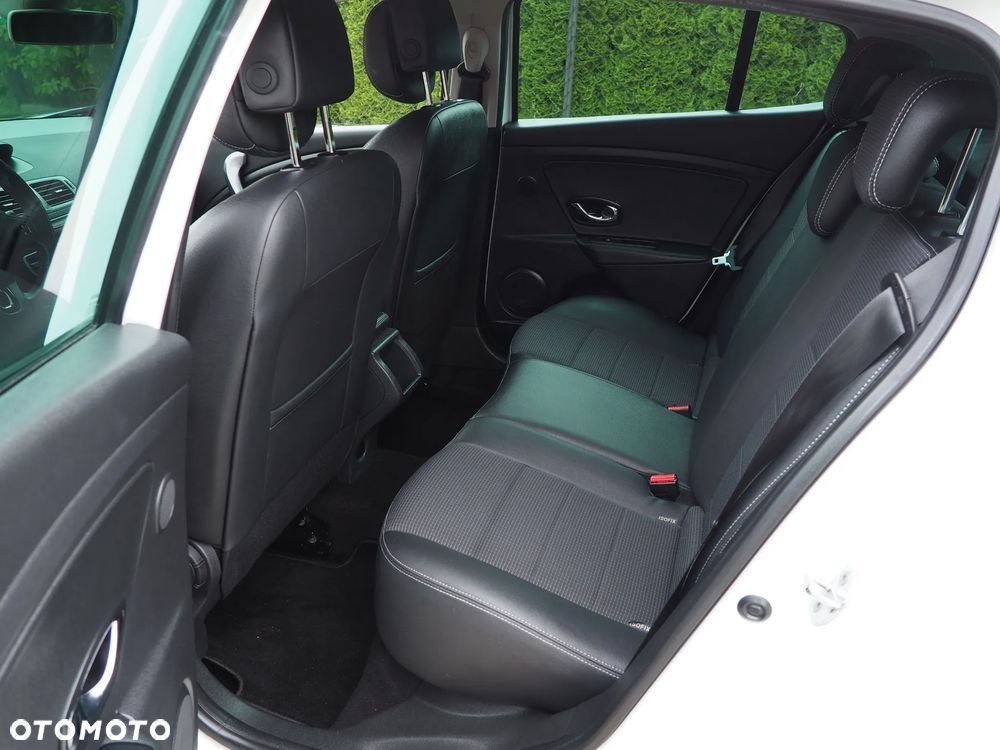 Renault Megane 1.4 16V TCE Privilege - 28