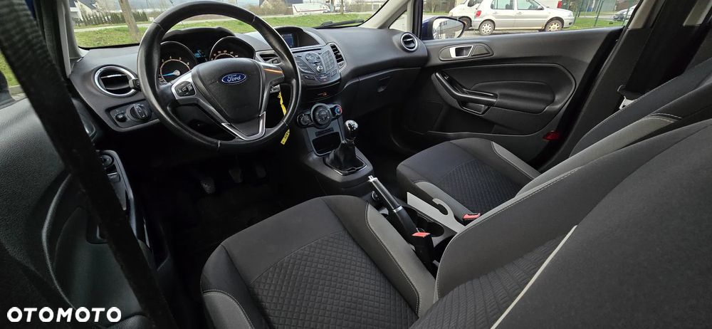 Ford Fiesta 1.0 EcoBoost S&S ST-LINE - 21