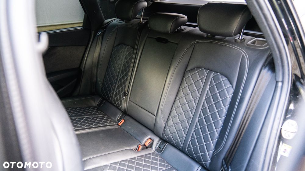 Audi A4 Avant 45 TFSI mHEV Quattro Advanced S tronic - 31