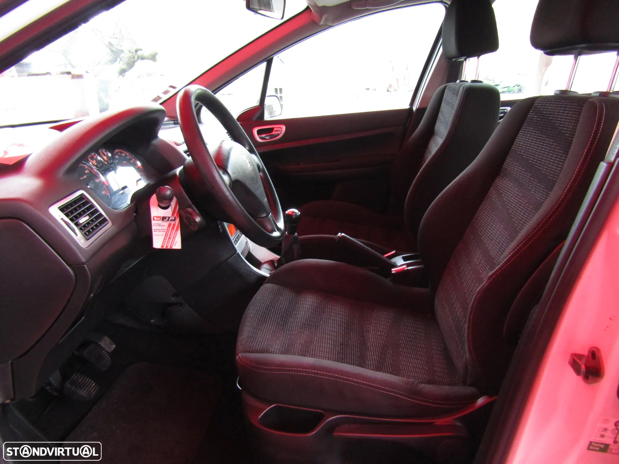 Peugeot 307 SW 1.6 HDi Executive - 8