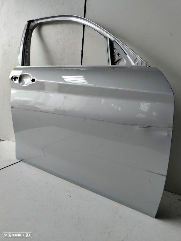 Porta Frente Direita Nua Bmw 1 (F20) - 2
