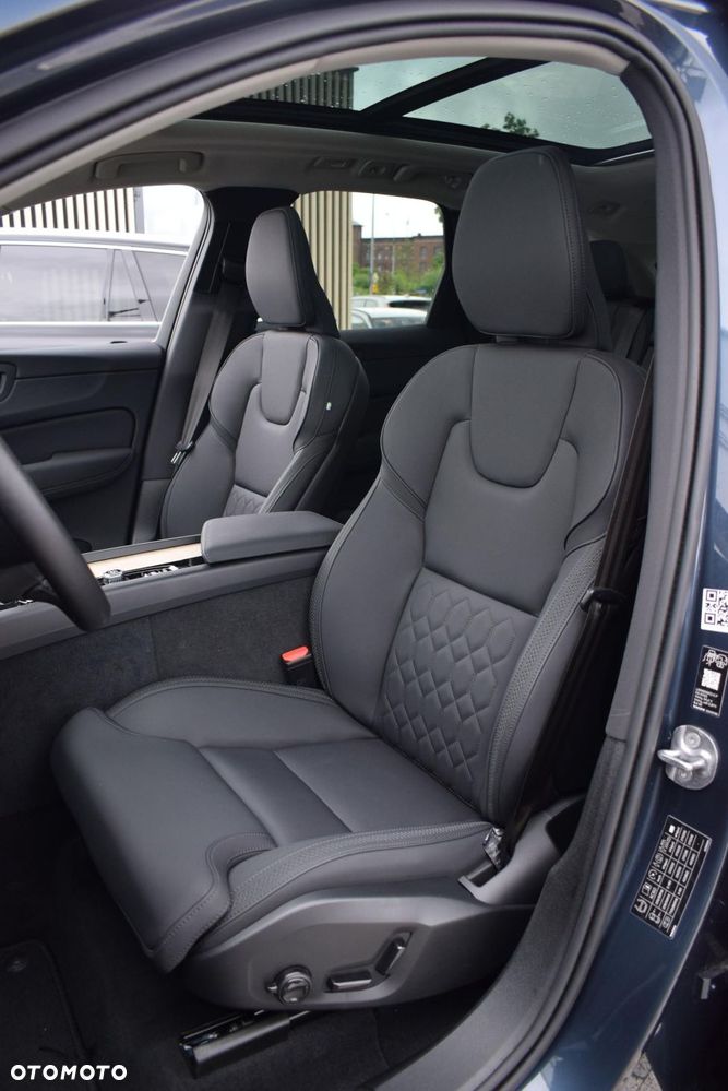 Volvo XC 60 - 21