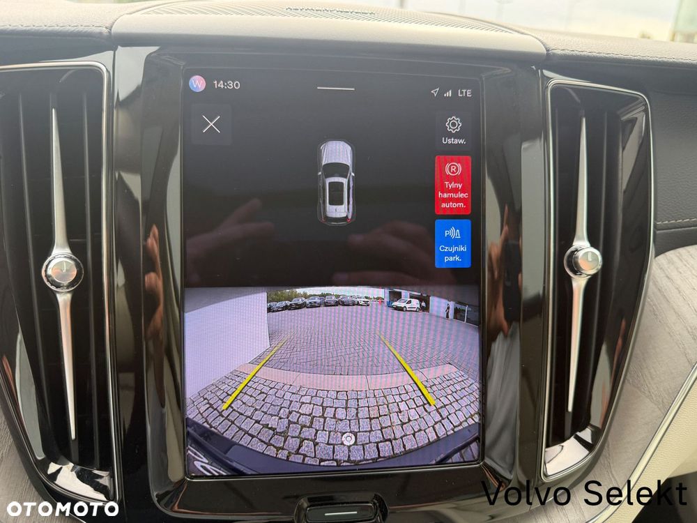 Volvo XC 60 - 25