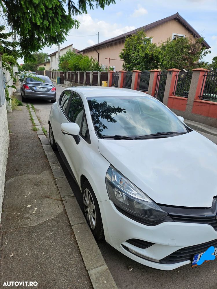 Renault Clio - 8