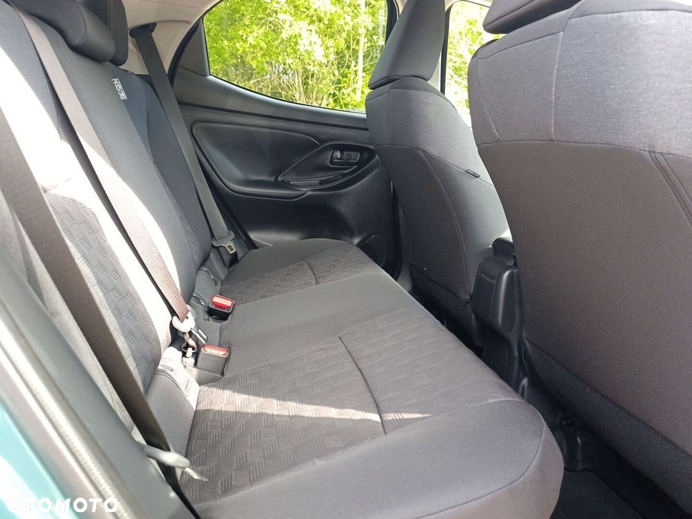 Toyota Yaris Hybrid 1.5 Style - 13