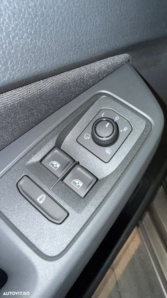 Ford Tourneo Connect 1.5L LWB PHEV Titanium - 15