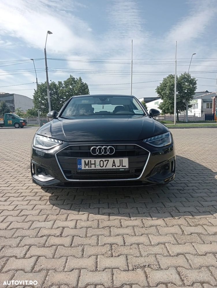 Audi A4 35 TFSI S tronic MHEV Basic - 2