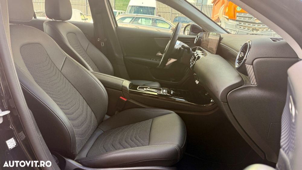 Mercedes-Benz A 180 - 11
