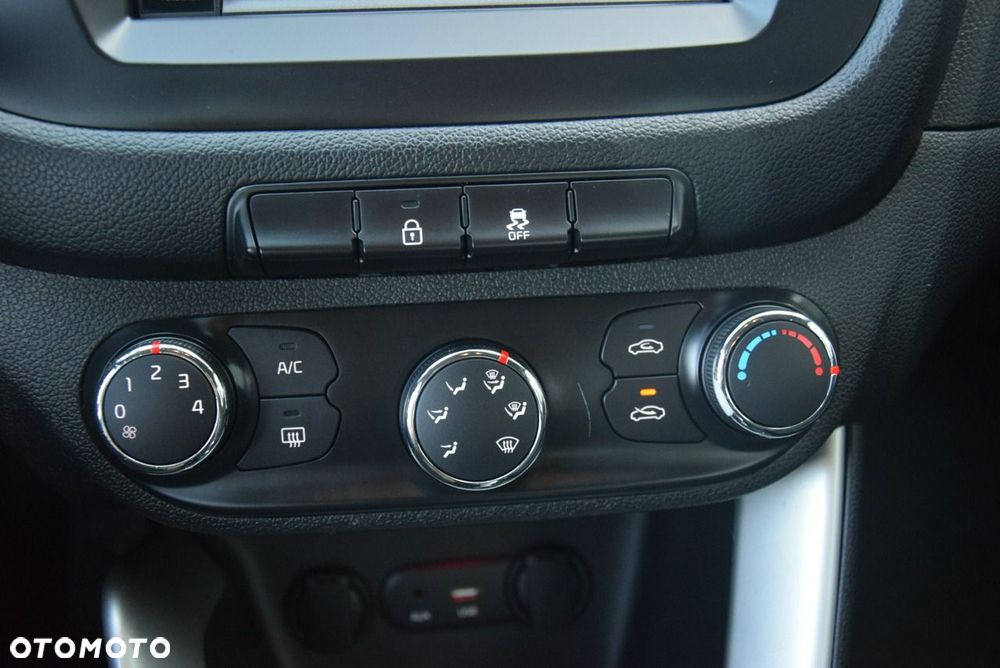 Kia Ceed 1.4 CVVT Attract - 24