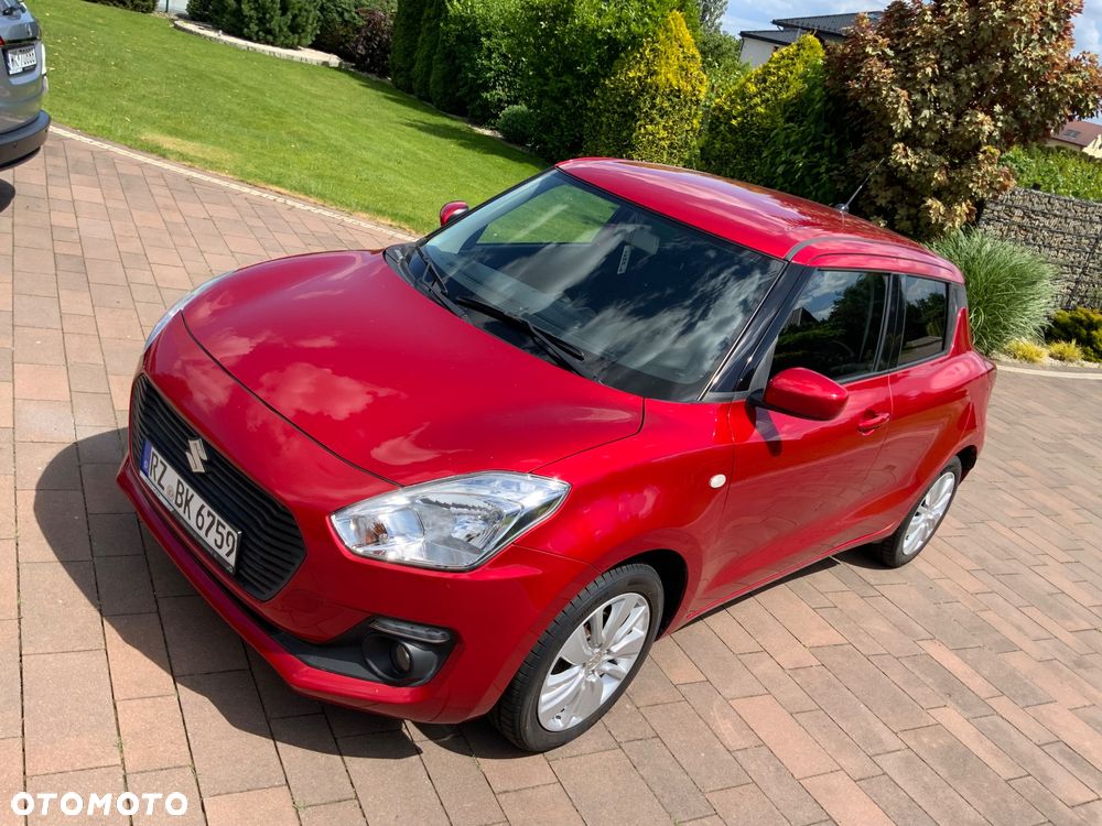 Suzuki Swift 1.2 Premium Plus CVT - 21