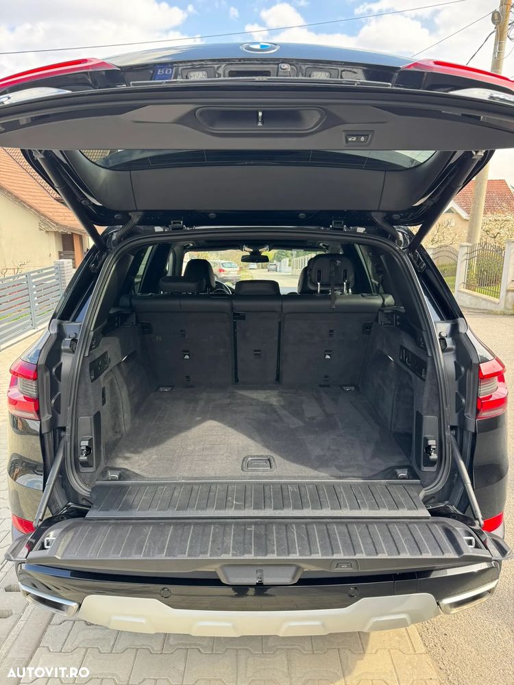 BMW X5 2022 — imagine 11
