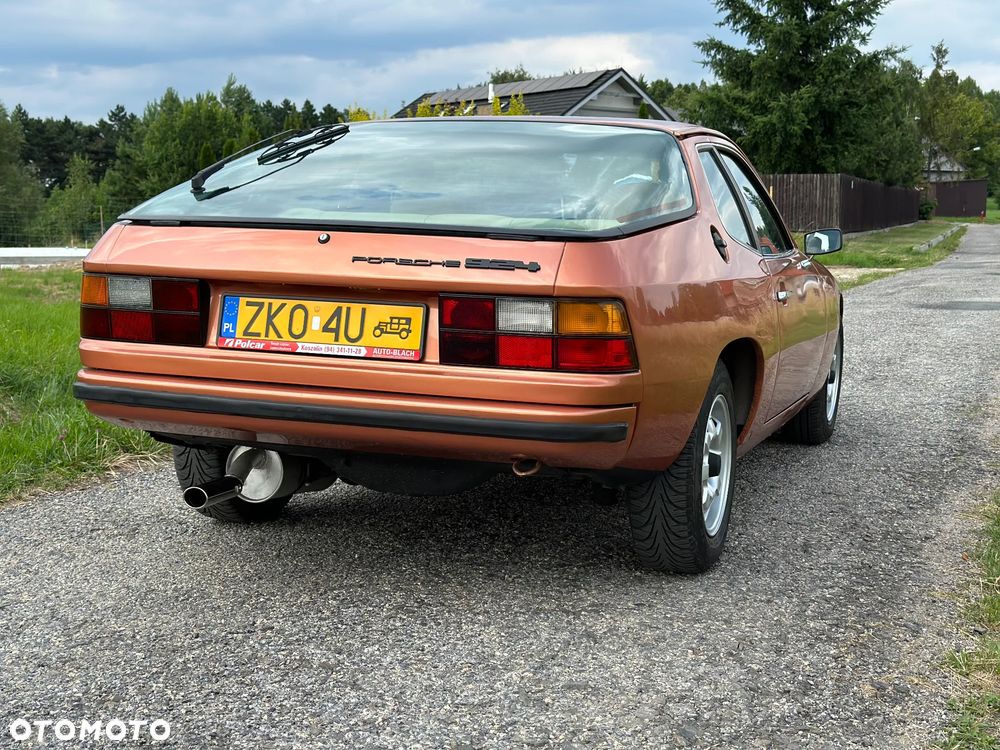 Porsche 924 - 30