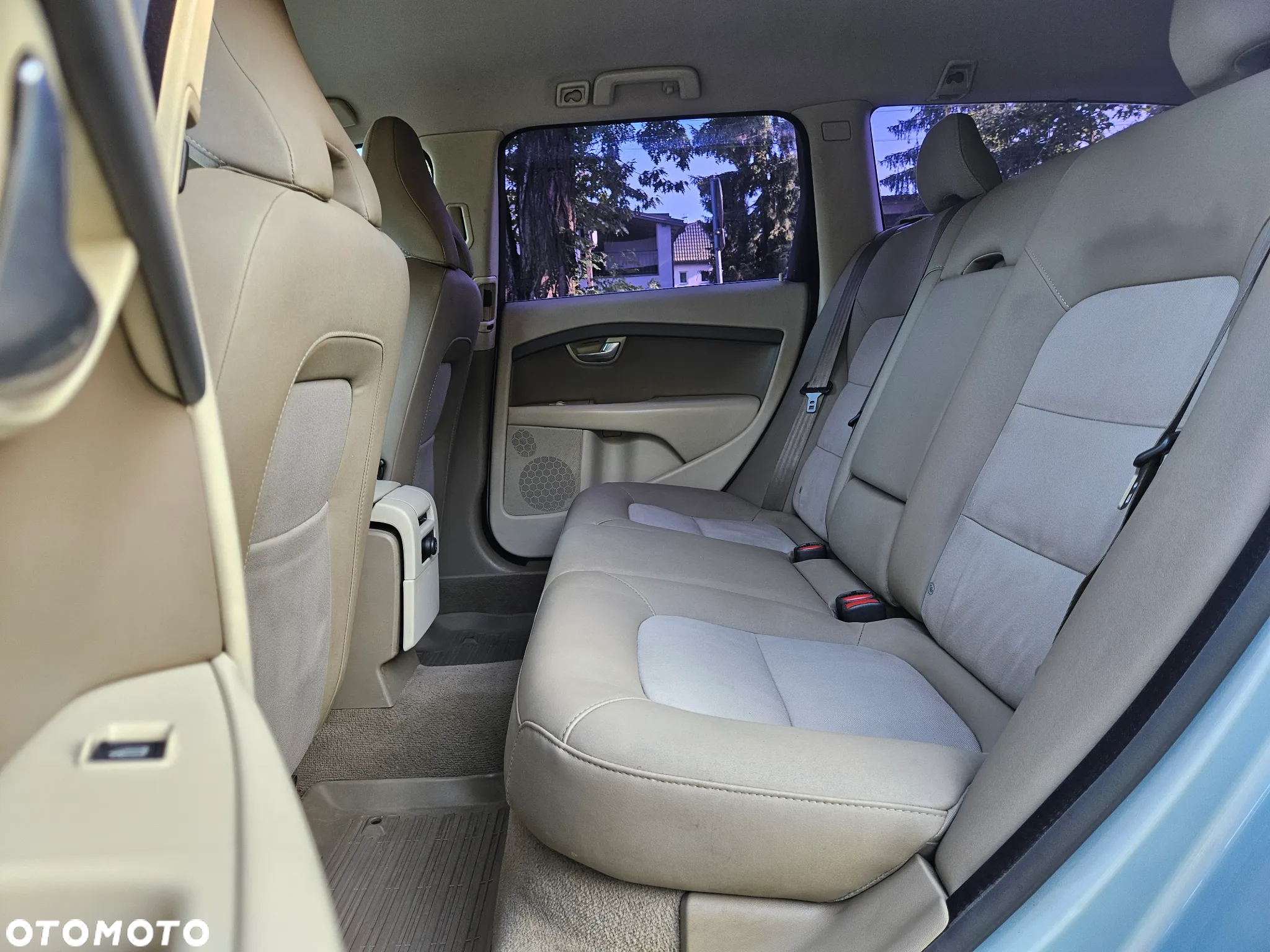 Volvo V70 - 10