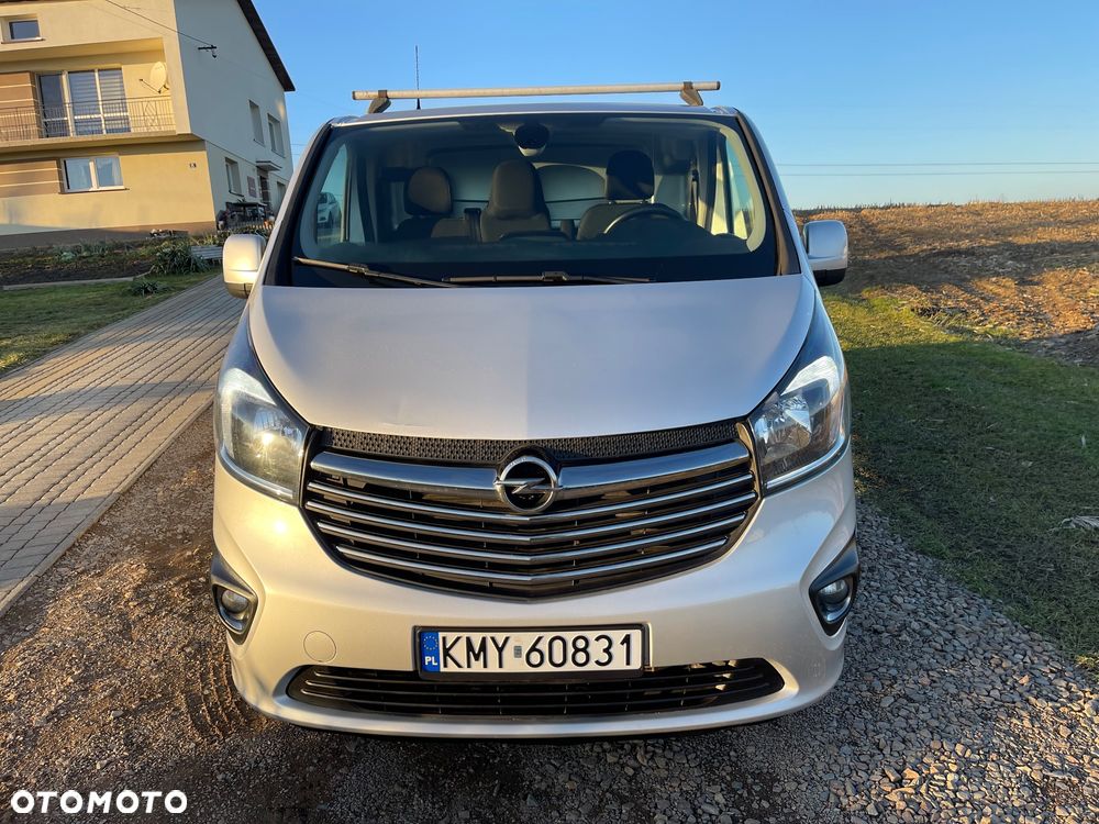 Opel Vivaro - 17