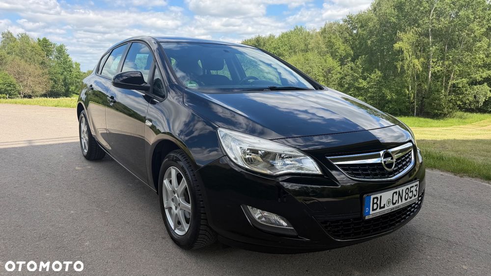 Opel Astra 1.4 Turbo - 4