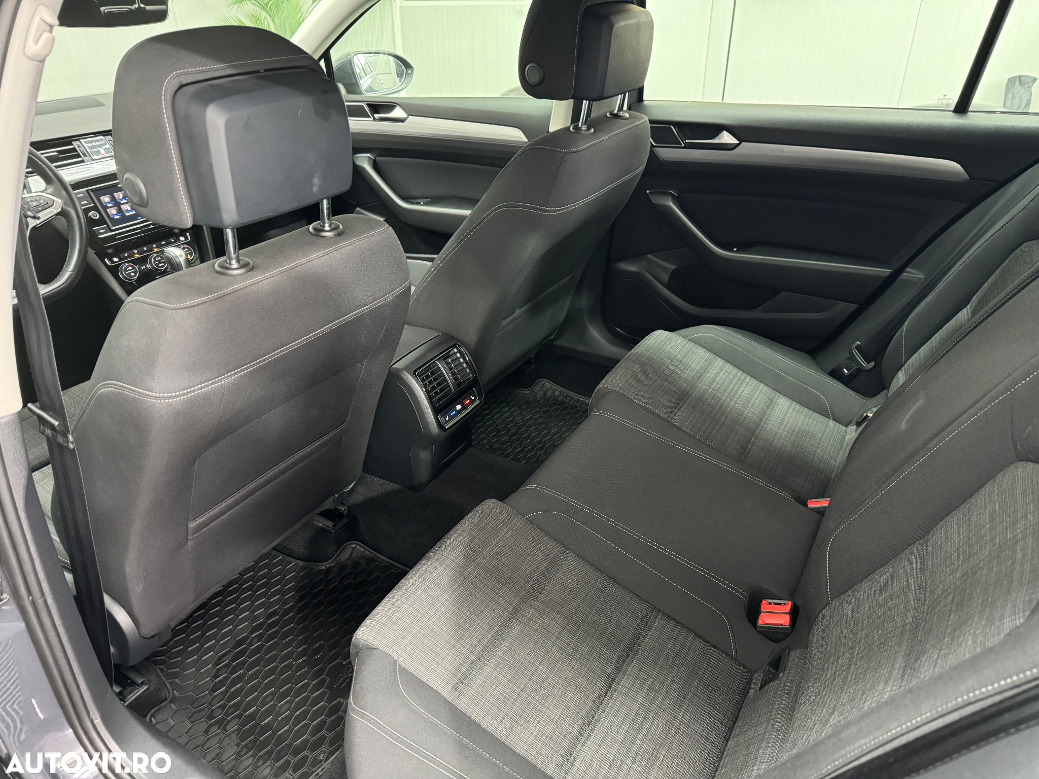 Volkswagen Passat Variant 2.0 TSI ACT OPF DSG Comfortline - 10