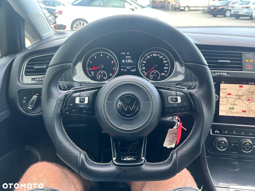 Volkswagen Golf 1.5 TSI BMT Trendline - 29