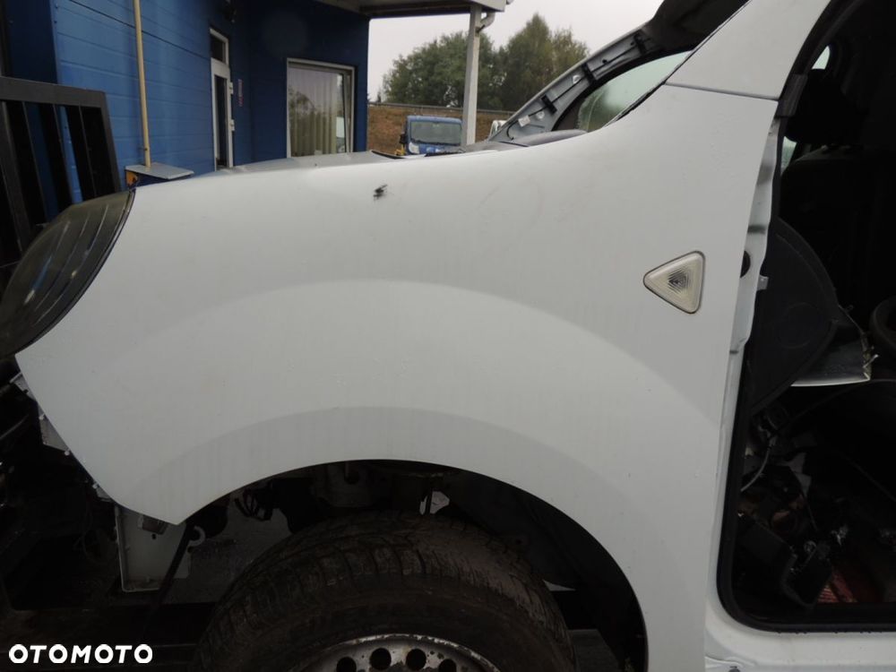Błotnik lewy Renault  Kangoo II '12 MAXI - 1