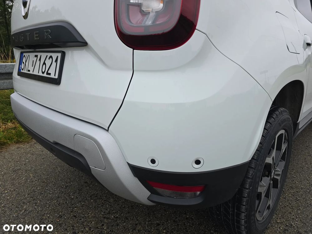 Dacia Duster TCe 100 2WD Celebration - 12