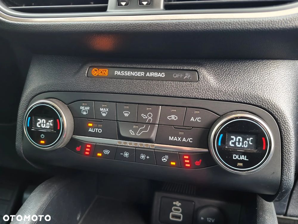 Ford Kuga 1.5 EcoBlue FWD Titanium - 25