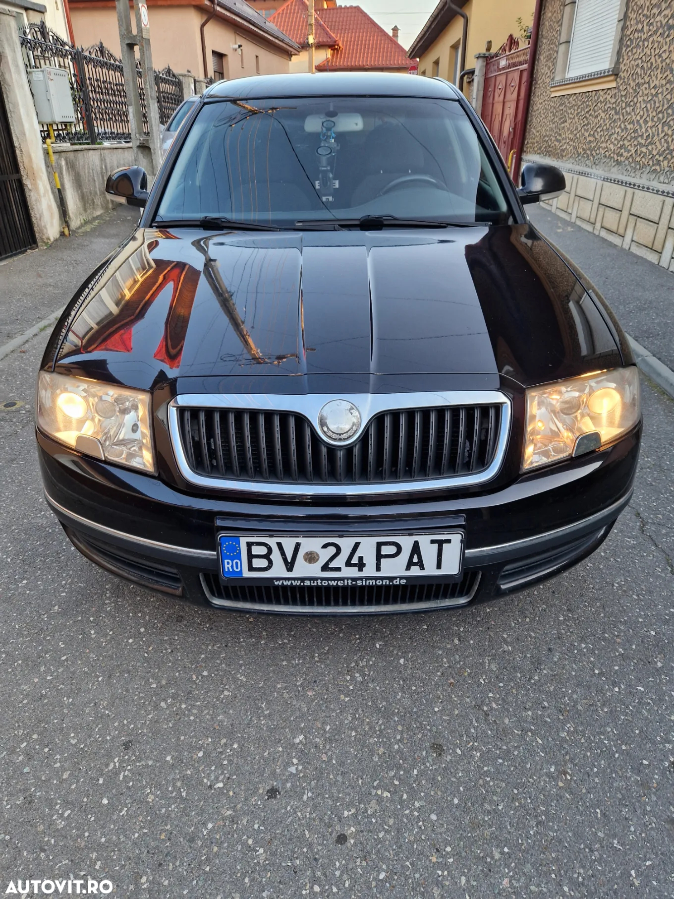 Skoda Superb 2.0 TDI Exclusive - 6