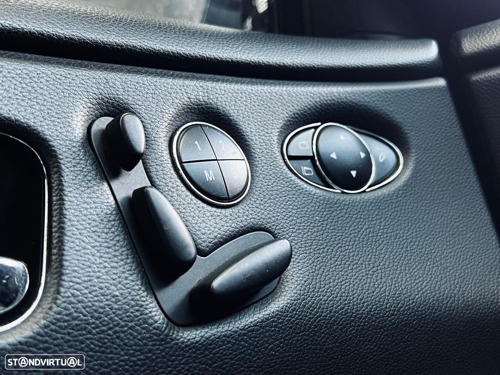 Mercedes-Benz CLS 320 CDI 7G-TRONIC - 34