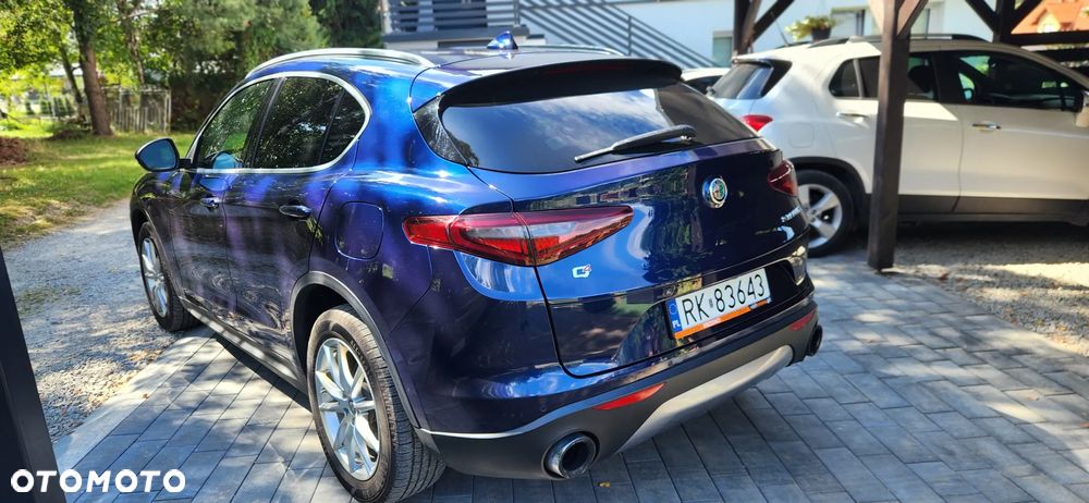 Alfa Romeo Stelvio 2.0 Turbo TI Q4 - 3