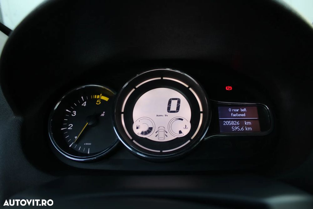 Renault Megane dCi 110 FAP Paris - 26
