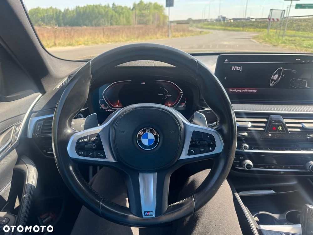 BMW Seria 5 520i - 18