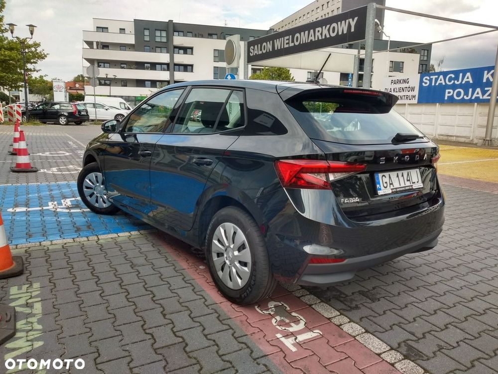 Skoda Fabia - 6