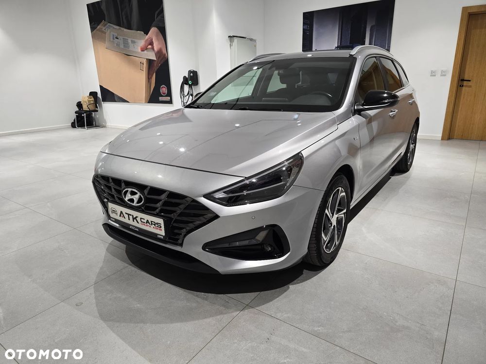 Hyundai i30 1.5 T-GDI 48V Smart - 2