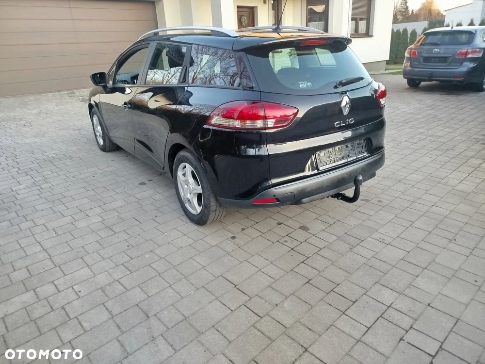 Renault Clio 1.2 16V 75 LIMITED - 4